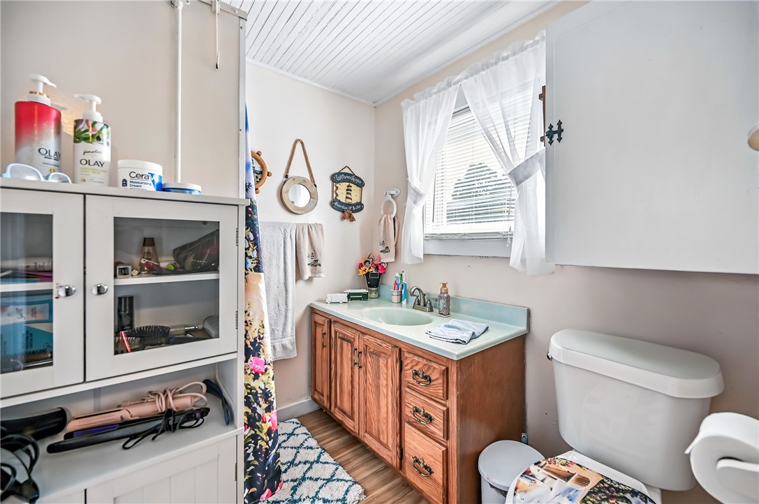 Greenville Boro, Pennsylvania 16125, United States, 4 Bedrooms Bedrooms, ,2 BathroomsBathrooms,Residential,Active,161721