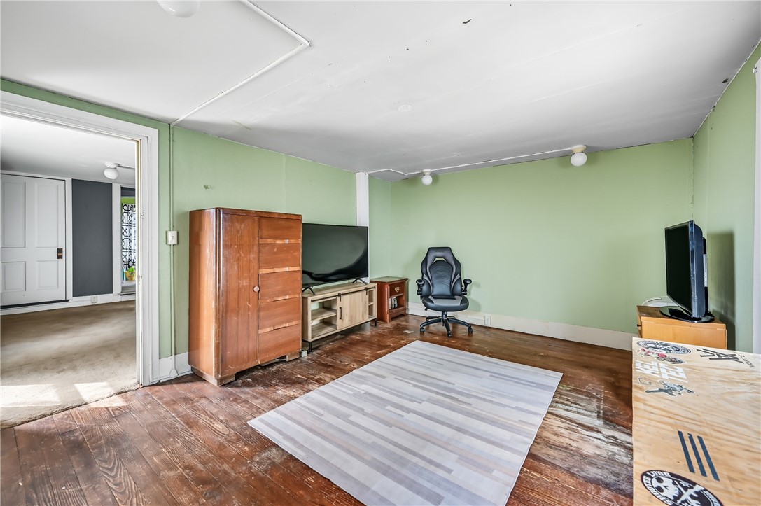 Greenville Boro, Pennsylvania 16125, United States, 4 Bedrooms Bedrooms, ,2 BathroomsBathrooms,Residential,Active,161721