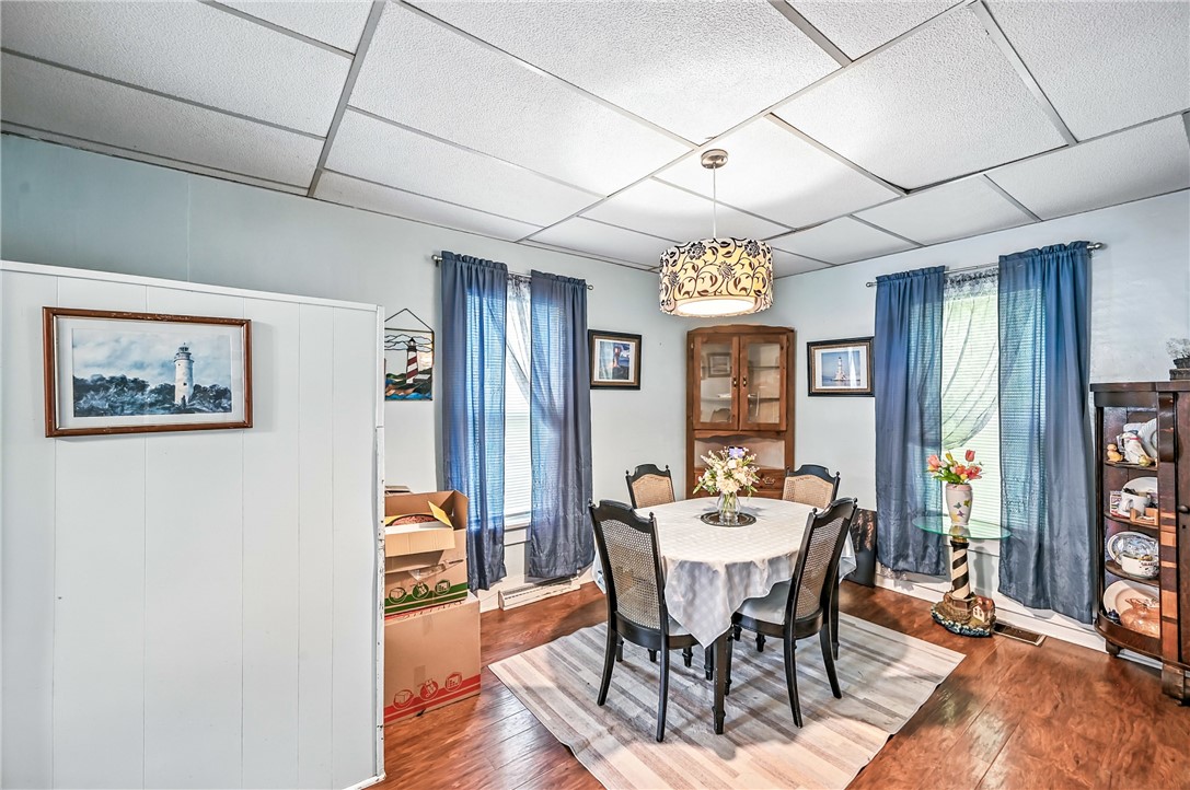 Greenville Boro, Pennsylvania 16125, United States, 4 Bedrooms Bedrooms, ,2 BathroomsBathrooms,Residential,Active,161721