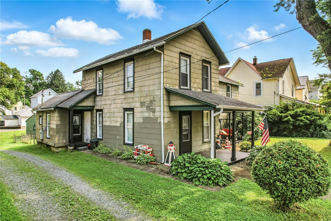 70 Stewart Ave