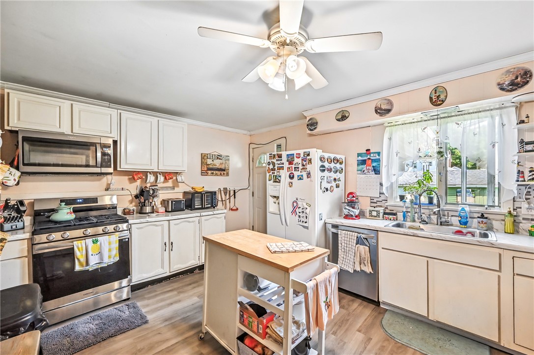 Greenville Boro, Pennsylvania 16125, United States, 4 Bedrooms Bedrooms, ,2 BathroomsBathrooms,Residential,Active,161721