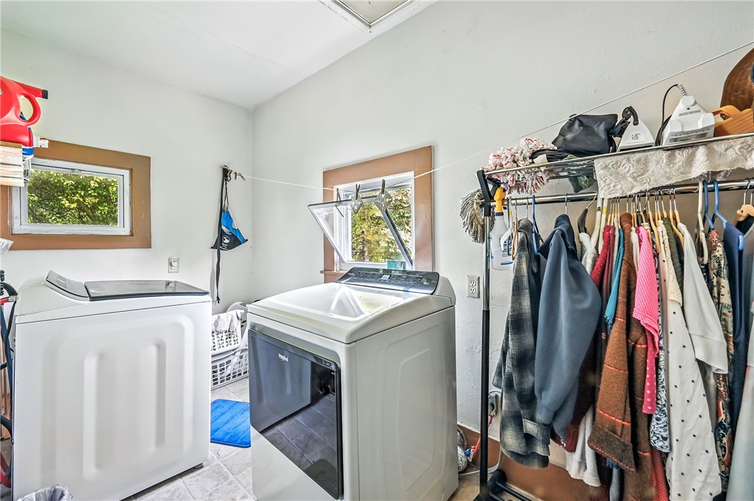 Greenville Boro, Pennsylvania 16125, United States, 4 Bedrooms Bedrooms, ,2 BathroomsBathrooms,Residential,Active,161721