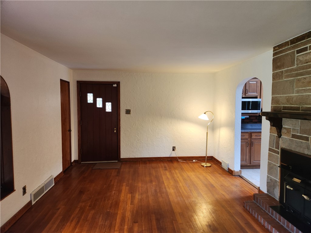 5330 Greensburg Road