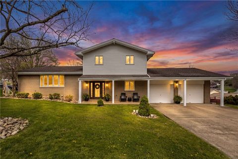 Photo of 51 Royal Oak Dr, Washington, PA 15301 (MLS # 1748615)