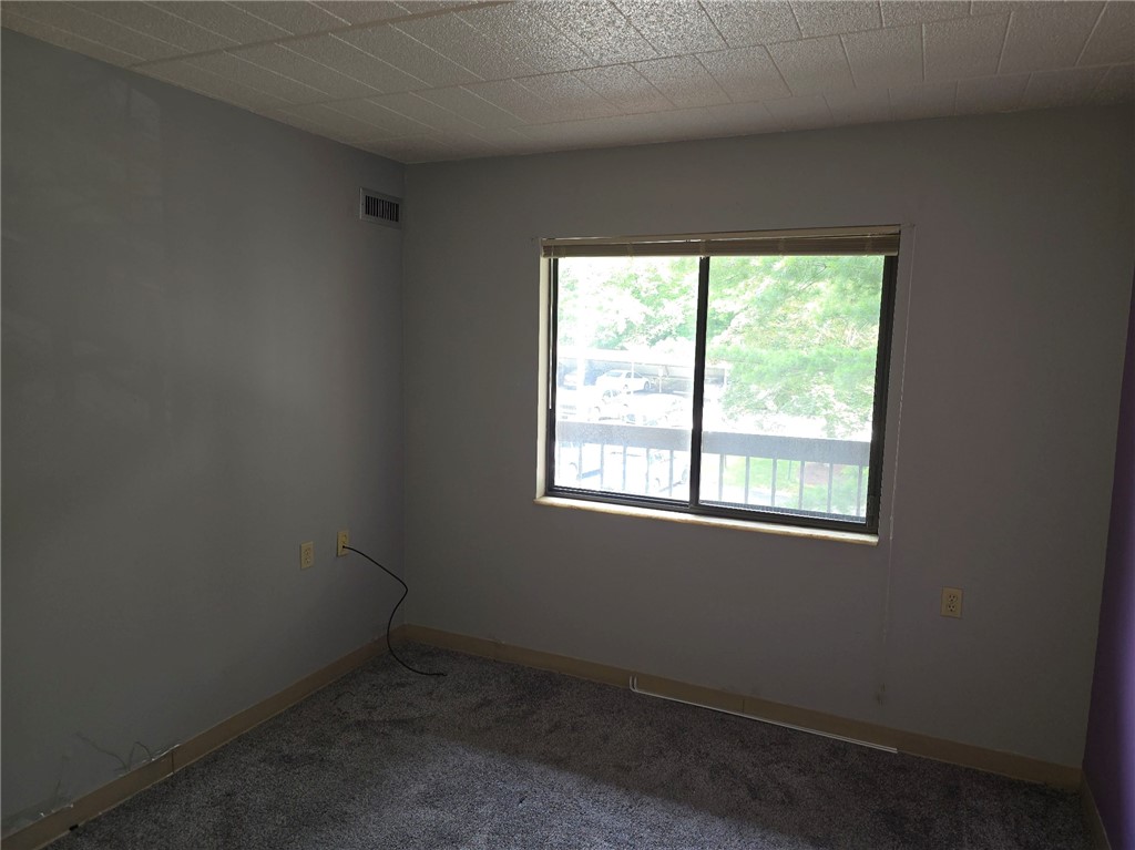 Forest Hills Boro, Pennsylvania 15221, United States, 1 Bedroom Bedrooms, ,1 BathroomBathrooms,Residential,Active,155875