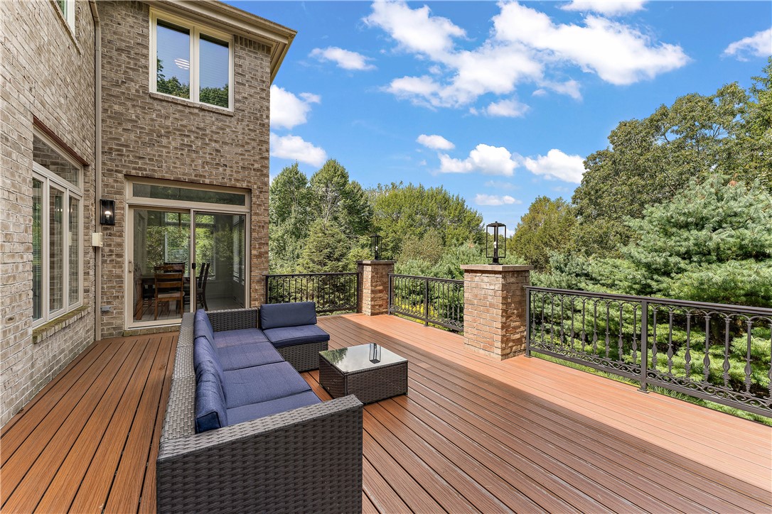 Marshall, Pennsylvania 15090, United States, 4 Bedrooms Bedrooms, ,5 BathroomsBathrooms,Residential,Contingent,203202