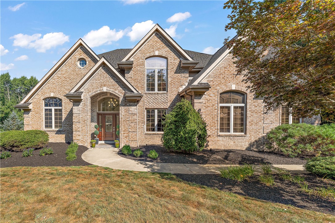 Marshall, Pennsylvania 15090, United States, 4 Bedrooms Bedrooms, ,5 BathroomsBathrooms,Residential,Contingent,203202