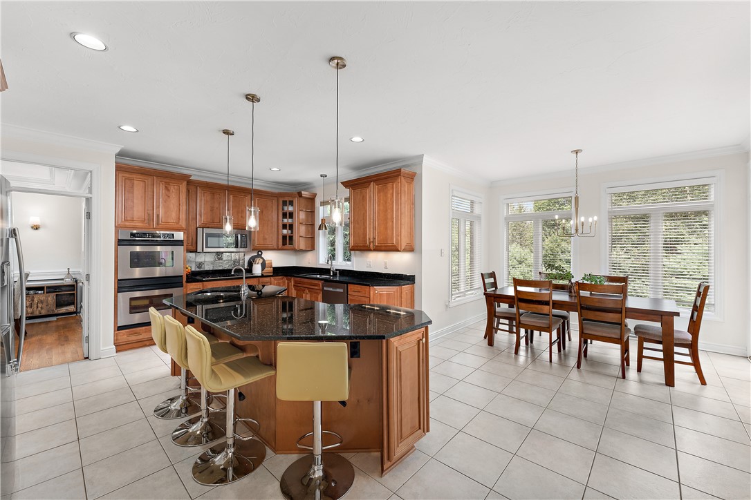 Marshall, Pennsylvania 15090, United States, 4 Bedrooms Bedrooms, ,5 BathroomsBathrooms,Residential,Contingent,203202