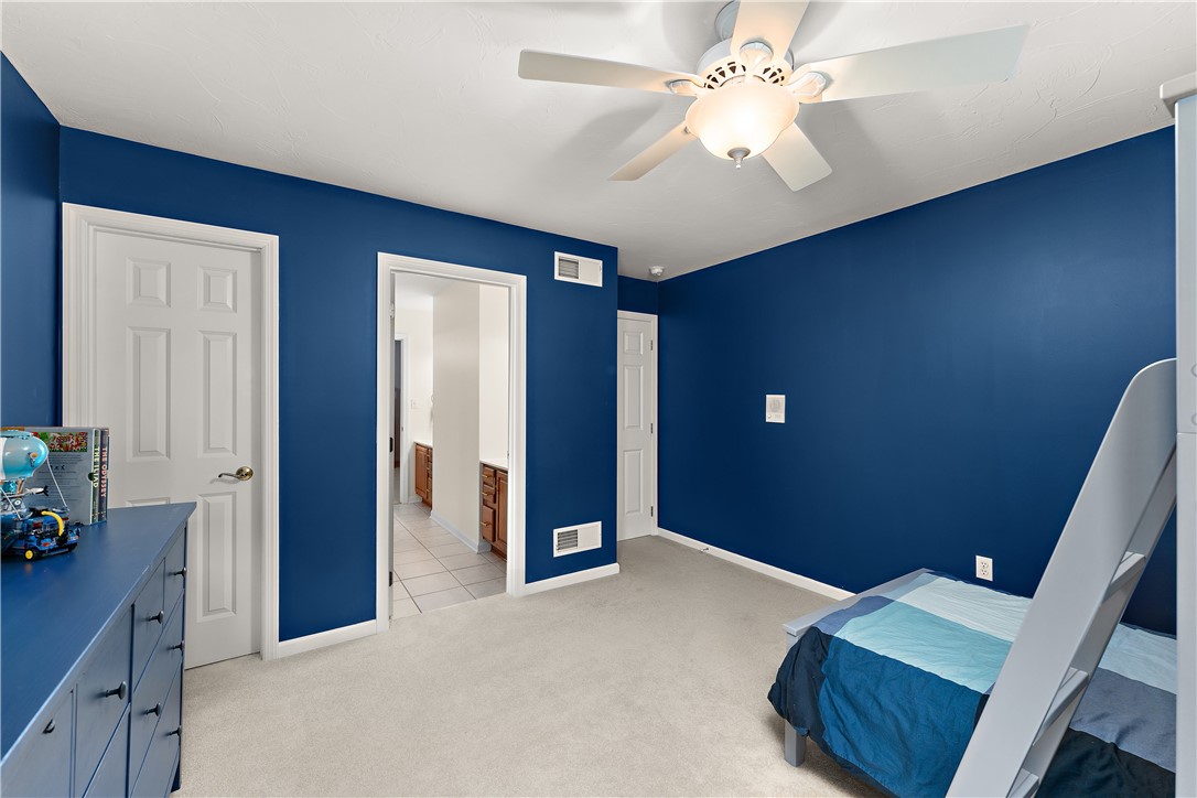 Marshall, Pennsylvania 15090, United States, 4 Bedrooms Bedrooms, ,5 BathroomsBathrooms,Residential,Contingent,203202