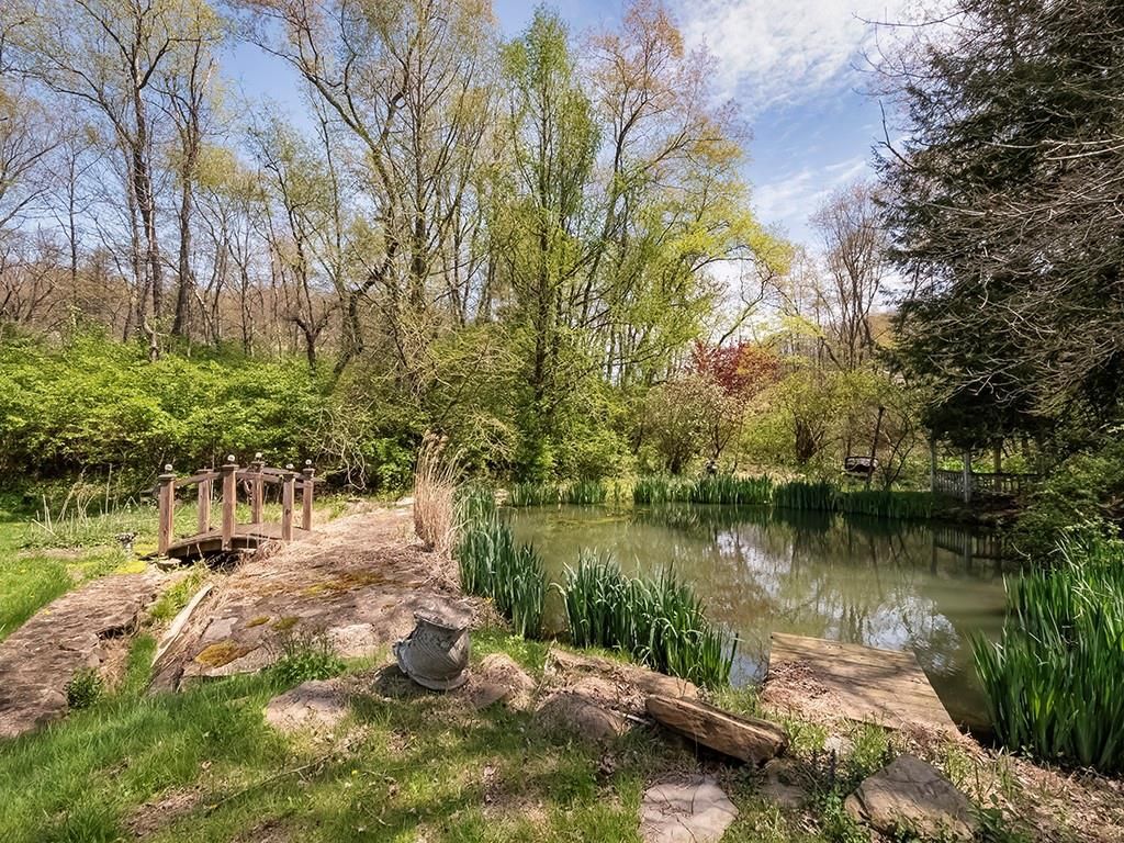333 Perry Highway