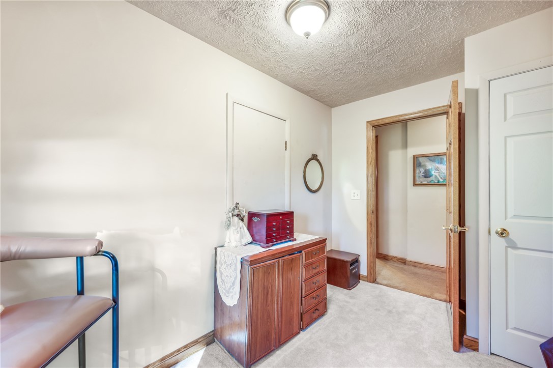 Delaware Twp, Pennsylvania 16125, United States, 3 Bedrooms Bedrooms, ,2 BathroomsBathrooms,Residential,Contingent,38695