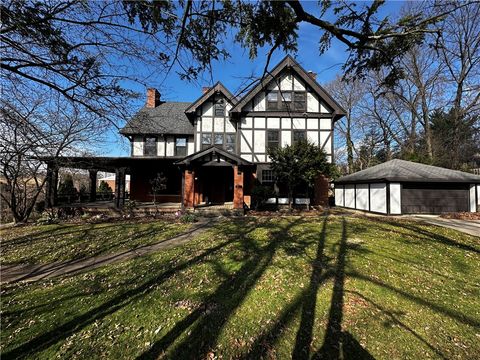 21 W Woodland Shadyside PA 15232