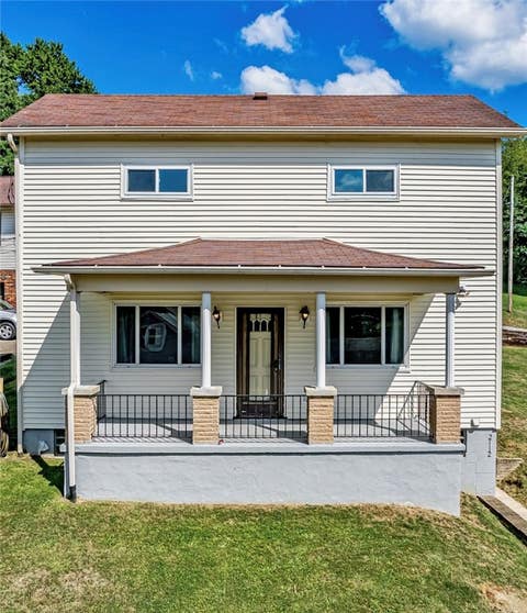 Photo for 2112 Claridge Elliot Rd.