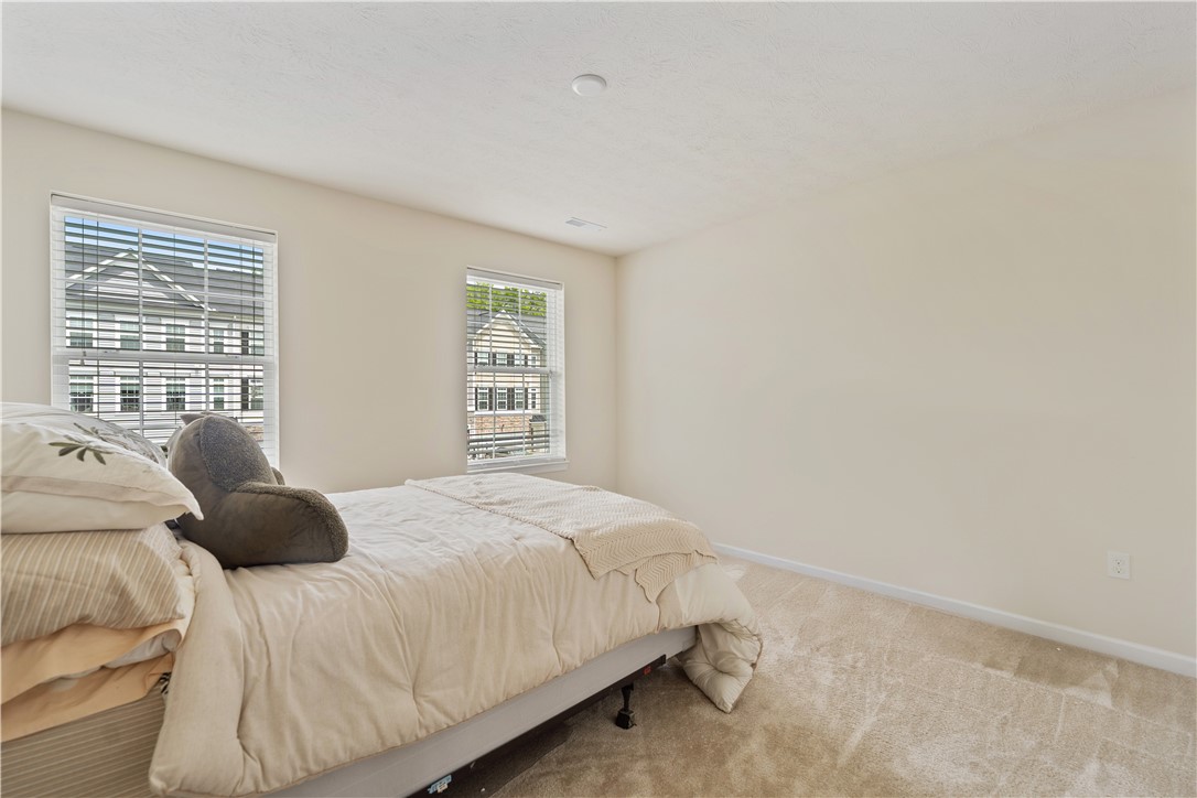 South Strabane, Pennsylvania 15301, United States, 3 Bedrooms Bedrooms, ,4 BathroomsBathrooms,Residential,Active,135086