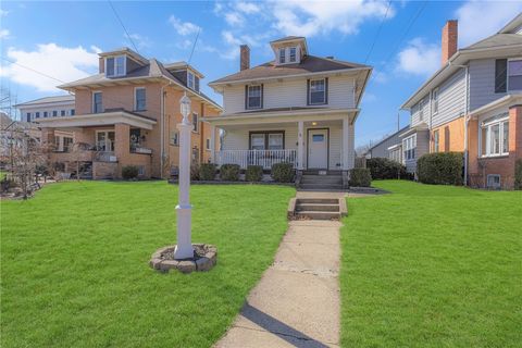 Photo of 461 Dravo Ave, Beaver, PA 15009 (MLS # 1741598)