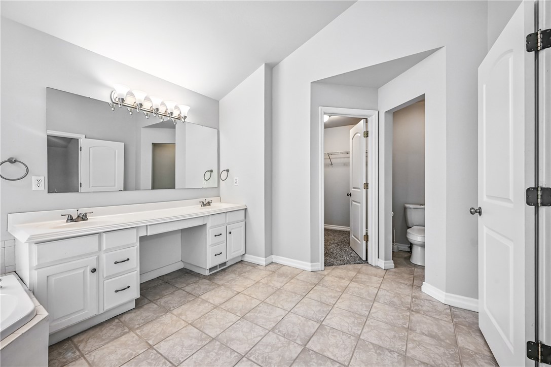 1523 Lori Lane Ln, Hermitage, Pennsylvania image 23