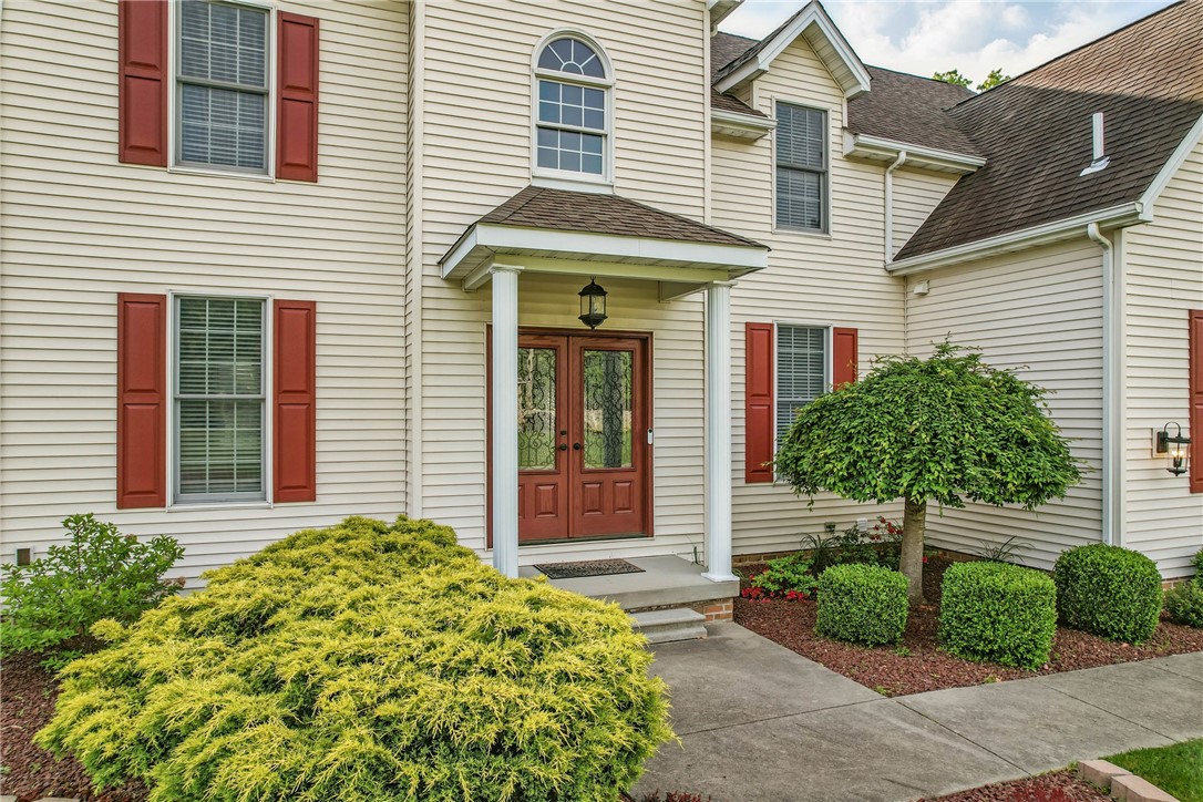 1523 Lori Lane Ln, Hermitage, Pennsylvania image 4