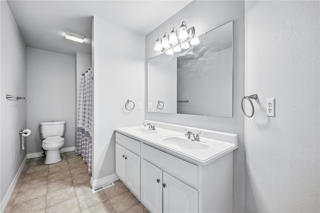 1523 Lori Lane Ln, Hermitage, Pennsylvania image 31