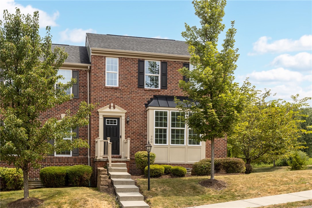 700 Carver Dr