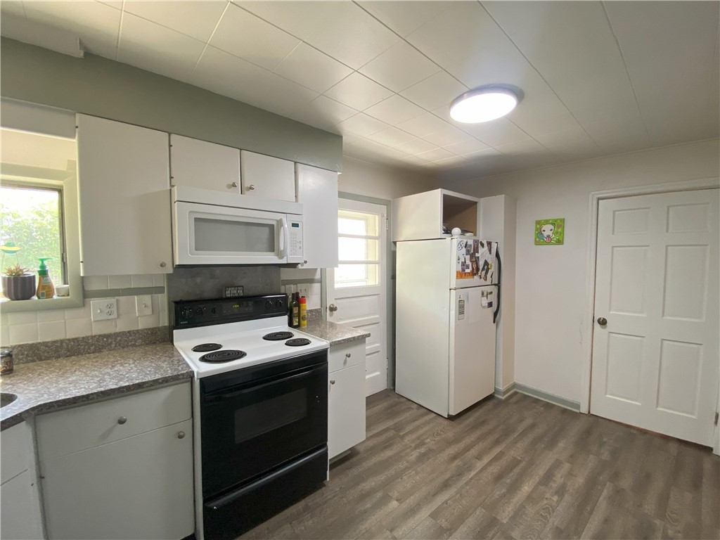 Monroeville, Pennsylvania 15146, United States, 3 Bedrooms Bedrooms, ,2 BathroomsBathrooms,Residential,Active,83968