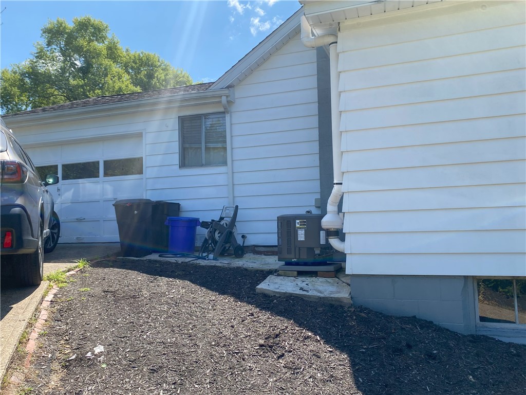 Monroeville, Pennsylvania 15146, United States, 3 Bedrooms Bedrooms, ,2 BathroomsBathrooms,Residential,Active,83968