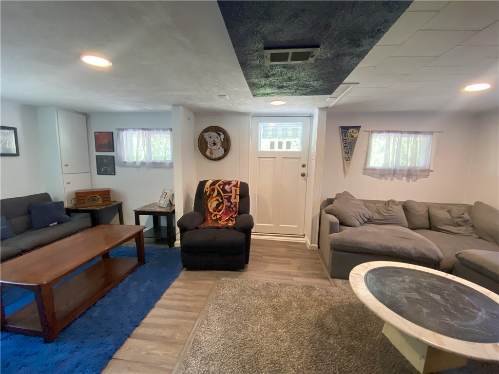 Monroeville, Pennsylvania 15146, United States, 3 Bedrooms Bedrooms, ,2 BathroomsBathrooms,Residential,Active,83968