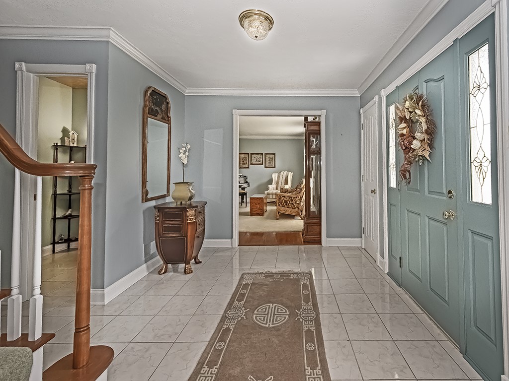 125 Castlebrooke Dr