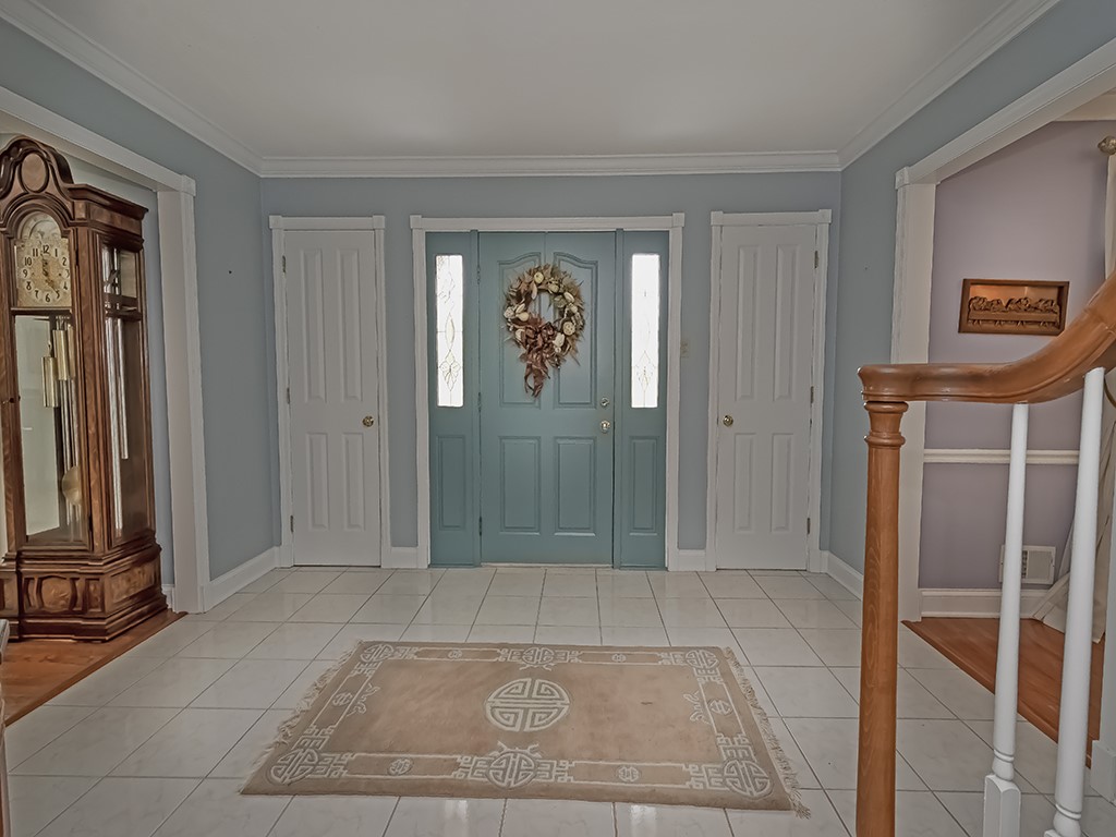 125 Castlebrooke Dr