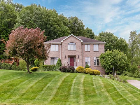 Photo for 125 Castlebrooke Dr