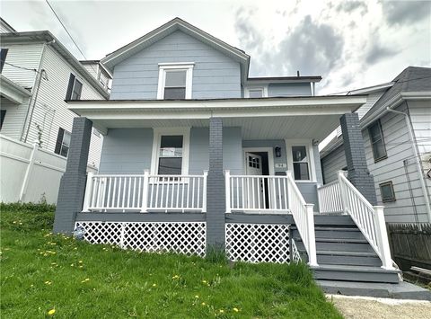 Photo of 94 Lenox St, Uniontown, PA 15401 (MLS # 1729629)