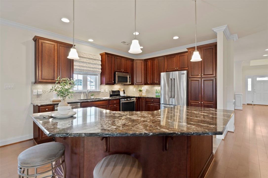 Ohio Twp, Pennsylvania 15143, United States, 2 Bedrooms Bedrooms, ,2 BathroomsBathrooms,Residential,Active,212888