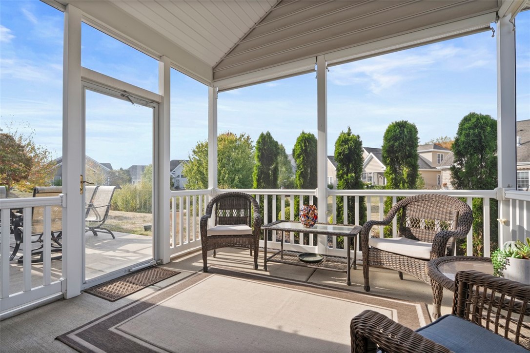 Ohio Twp, Pennsylvania 15143, United States, 2 Bedrooms Bedrooms, ,2 BathroomsBathrooms,Residential,Active,212888