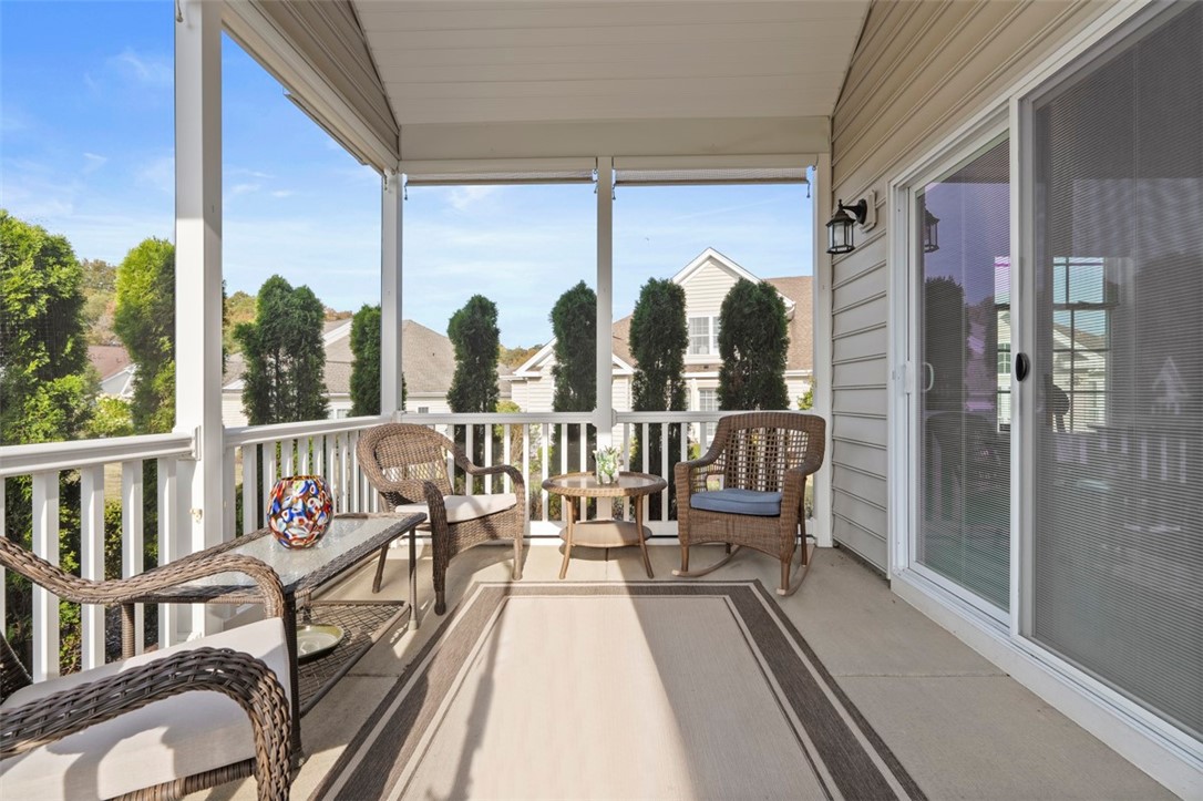 Ohio Twp, Pennsylvania 15143, United States, 2 Bedrooms Bedrooms, ,2 BathroomsBathrooms,Residential,Active,212888