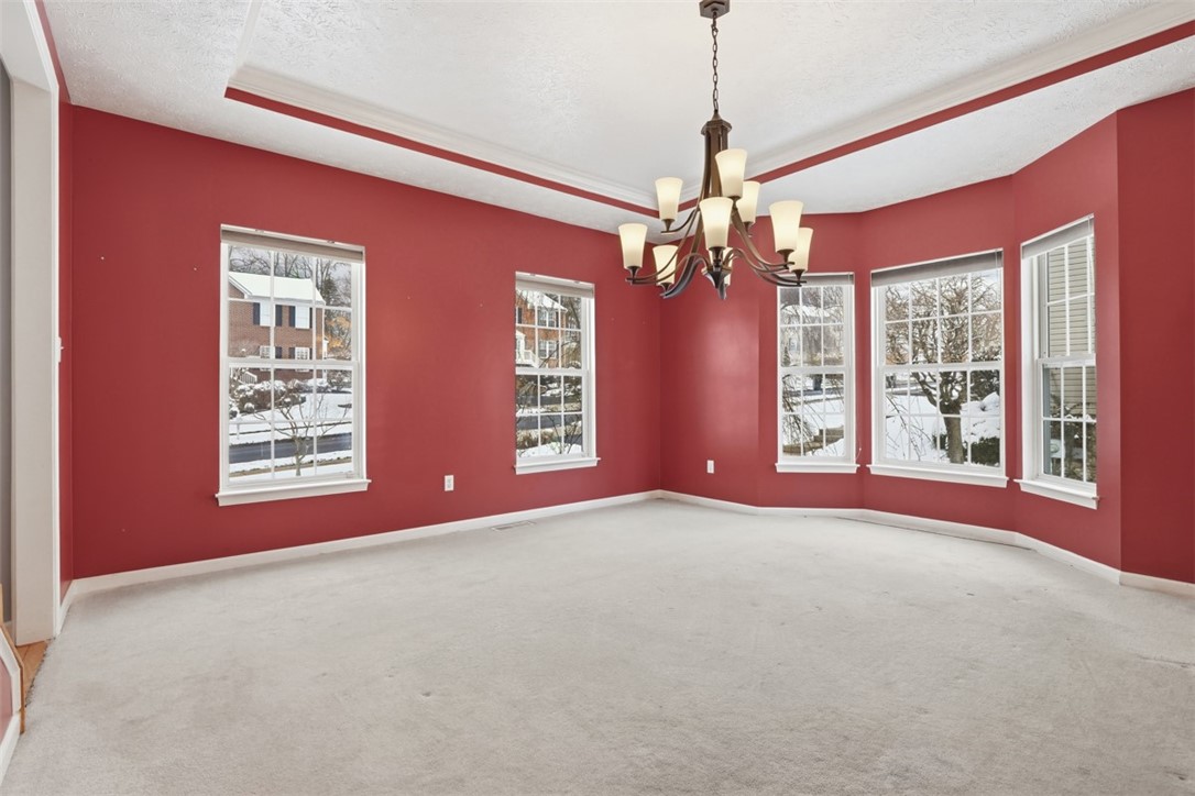 138 Hunters Run Drive