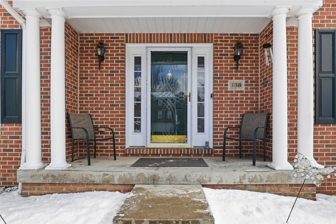 138 Hunters Run Drive