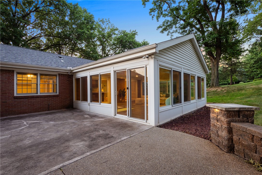 St Clair, Pennsylvania 15241, United States, 4 Bedrooms Bedrooms, ,3 BathroomsBathrooms,Residential,Active,170361