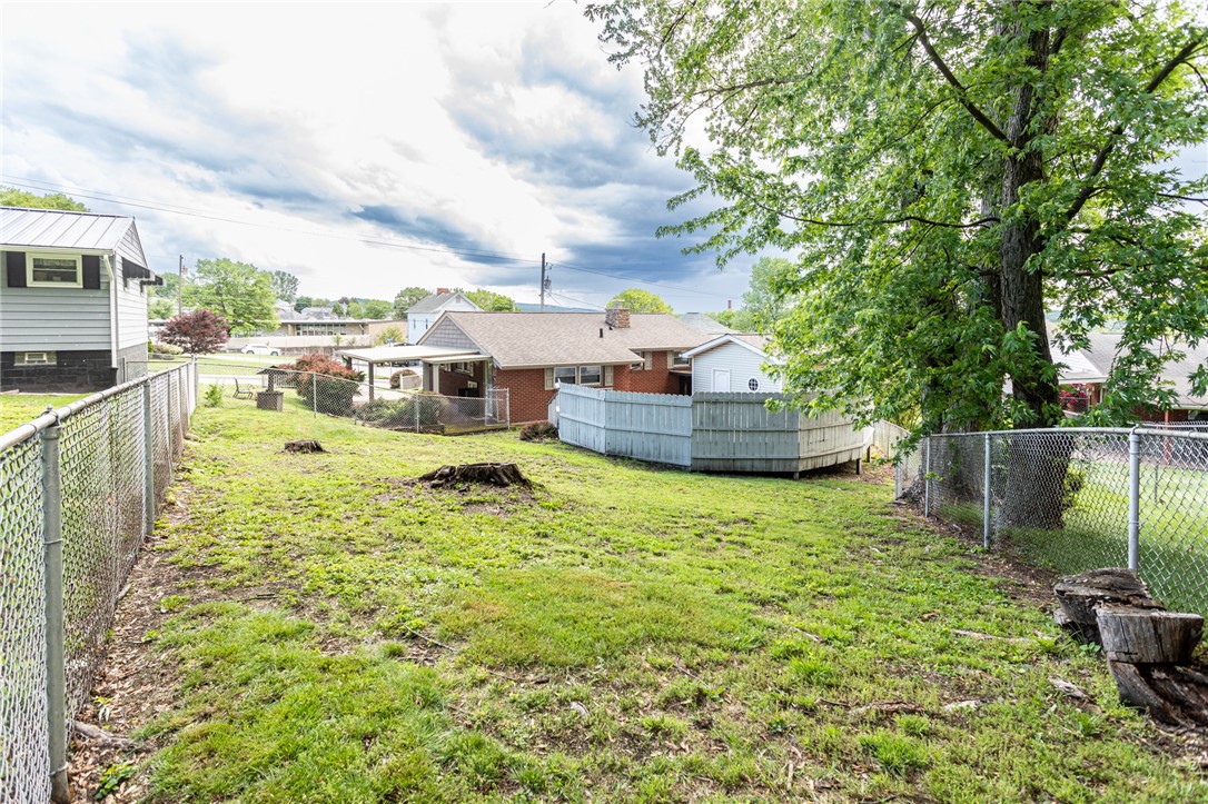 600 E Francis Ave, Connellsville, Pennsylvania image 8