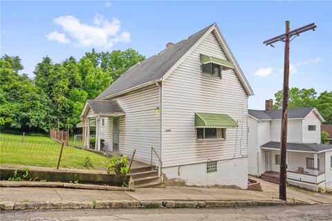 Homes For Sale - 3448 Steele St<br/> McKeesport, PA 15132