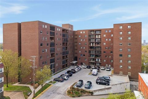 Photo of 5600 Munhall Rd #902, Pittsburgh, PA 15217 (MLS # 1745630)