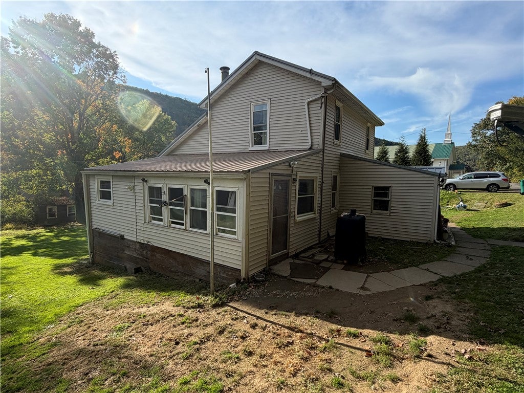 137 Watson Ave
