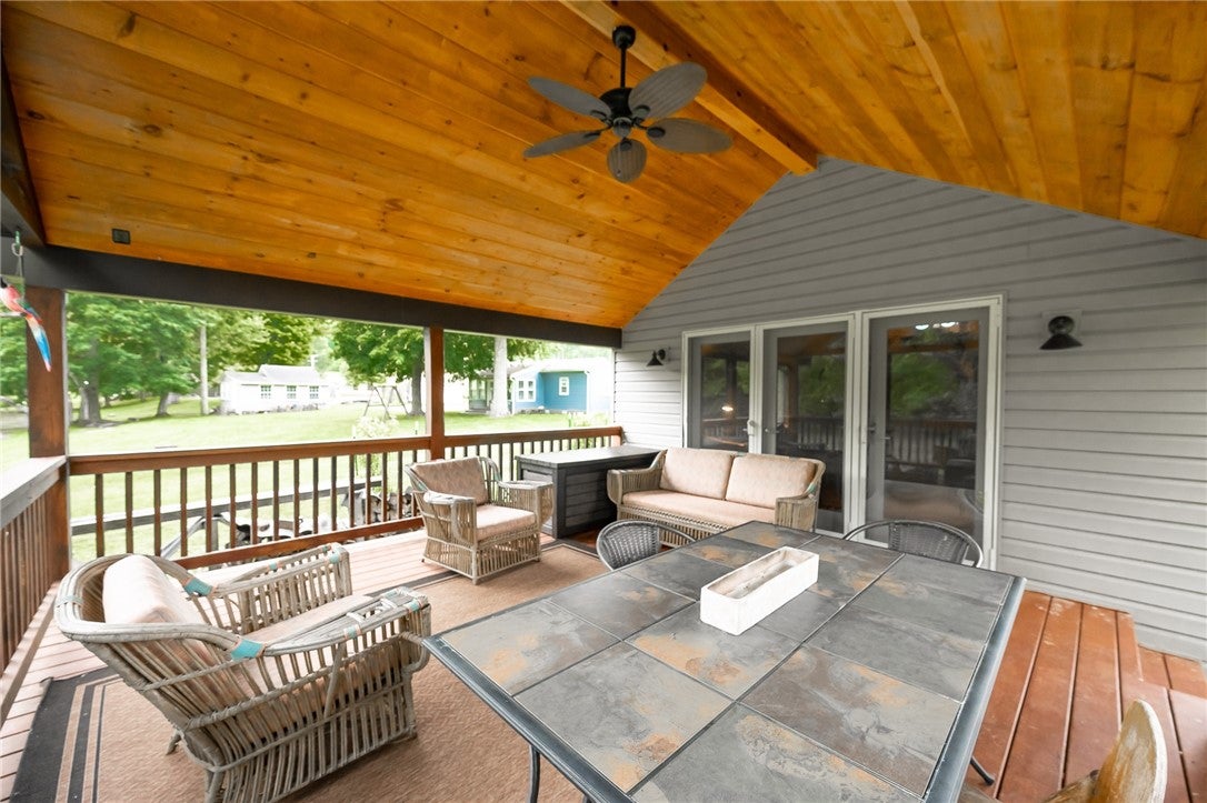 136-138 Paradise Drive