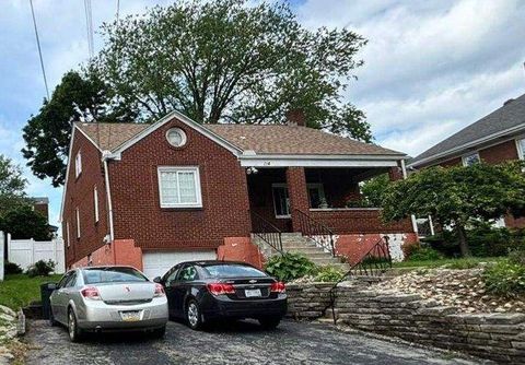 114 Marham Rd Munhall PA 15120