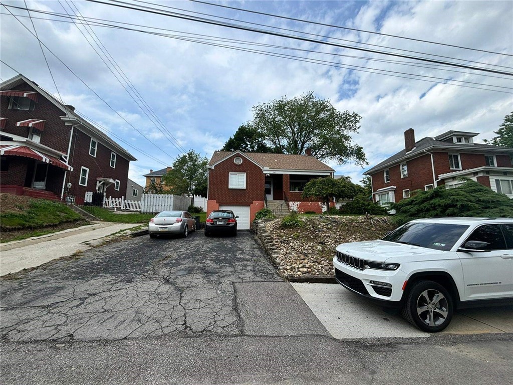 114 Marham Rd