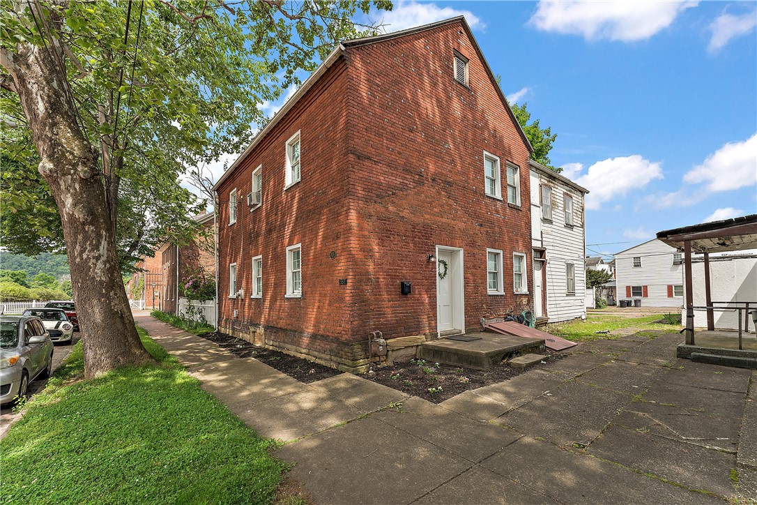 267 14th St St, Ambridge, Pennsylvania image 1