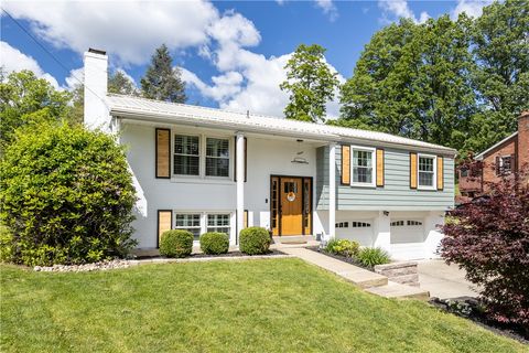 22 Green Crescent Dr South Strabane PA 15301