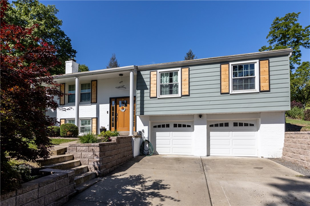 22 Green Crescent Dr
