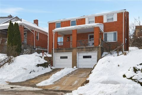 Photo of 3208 Glendale Ave, Pittsburgh, PA 15227 (MLS # 1739526)