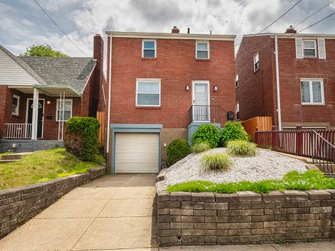 Photo for 1528 Trinity St
