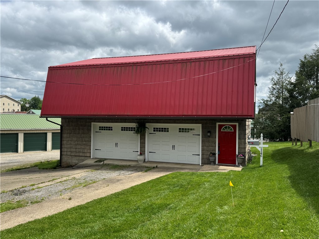 Indiana Boro - Ind, Pennsylvania 15701, United States, 2 Bedrooms Bedrooms, ,1 BathroomBathrooms,Residential,Contingent,133295