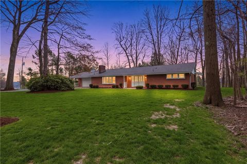 Photo of 511 Forest Rd, Somerset, PA 15501 (MLS # 1749388)